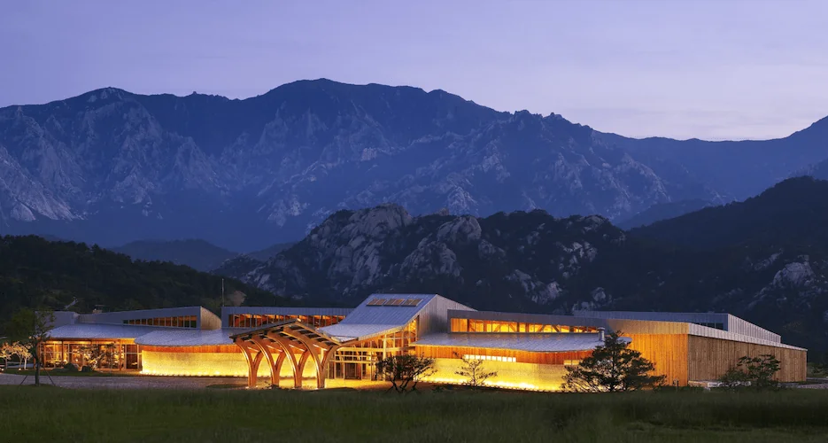 Ananti Kumgang Mountain resort at night below the mountains
